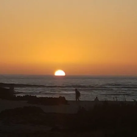 Marfolin 11 Front With Sea Views From Every Apartment Cotillo